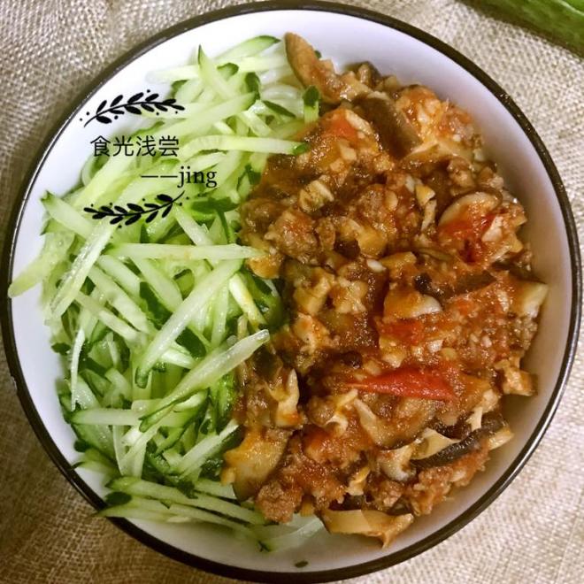 香菇肉末打卤面