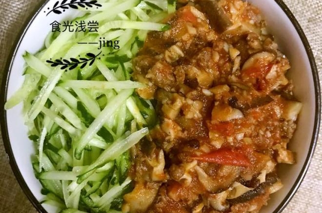 香菇肉末打卤面