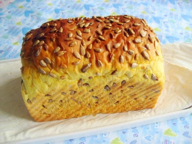 17小时中种冷藏法--南瓜葵花子吐司