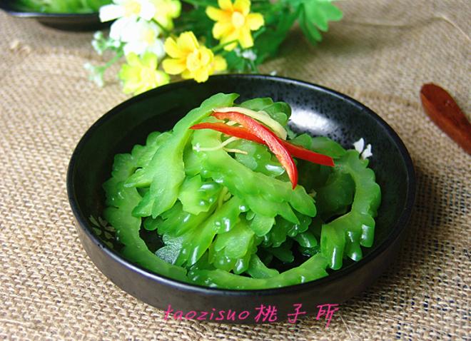 姜丝拌苦瓜