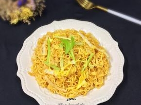 出锅装盘即可食用。