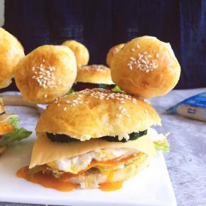 溏心蛋和透心了的两个米奇～