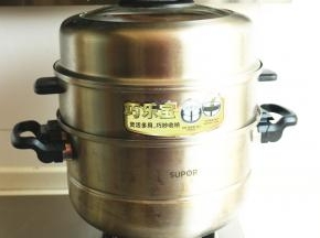 蒸锅上汽后，再蒸8到10分钟就好。