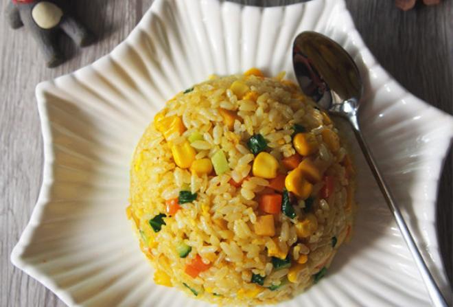 咖喱什锦炒饭