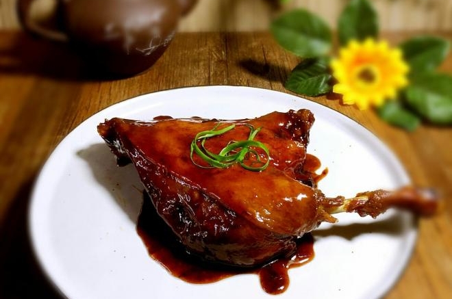 冰糖鸭腿