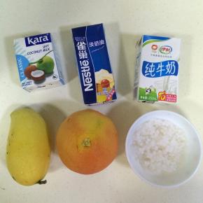 准备好食材，从冰箱内取出适量的西米。