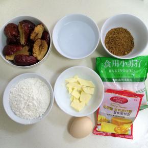 准备好食材，提前把红枣核去掉。