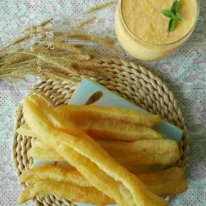 配上一杯豆浆，或是其他果汁这早餐惬意