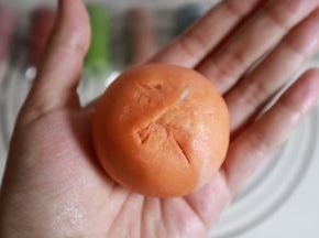 多余的剂子可以拧掉