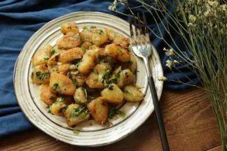 装盘可以吃了。