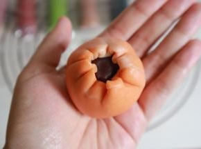 像包汤圆一样包起来