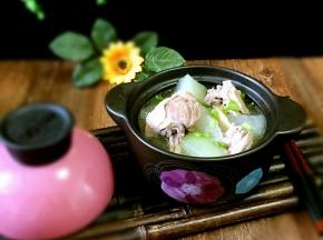 最后撒上葱花，或者香菜即可，清爽，下饭...
