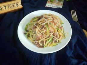 拌均匀开吃啦！好吃(^_^)