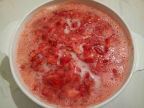 可以用搅拌机打碎，