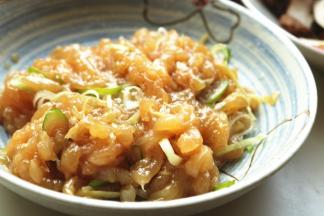 拌匀后腌制20分钟。