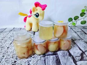 六个桃子做了这么多，哈哈，喜欢喝罐头水的可以适当多加一些。我的上面中间那瓶就是罐头水。