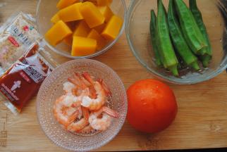 全部材料稍放凉就可以组装啦