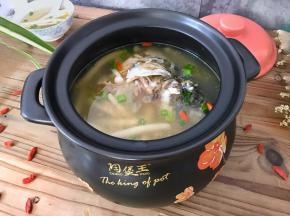 12、美味营养的鱼头汤。