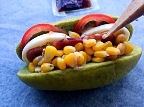 最后挤入丘比沙拉汁即可。