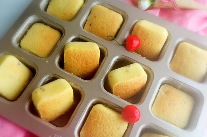 蔓越莓海绵小蛋糕