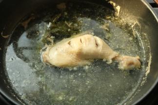 30分钟时间后，程序结束，鸡腿已经熟透了。