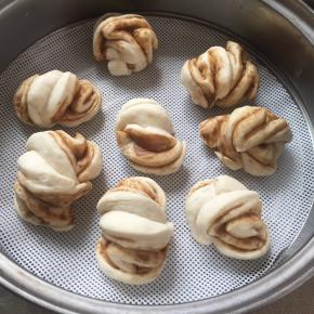 发至两倍大。夏天发的很快，大概15～20分钟具体的还是要看发的状态，时间只是参考。