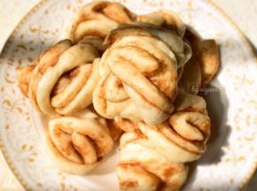 补钙的小花卷！