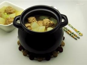 丸子香，冬瓜软面好吃。