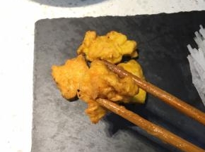 夹鸡块，摆盘