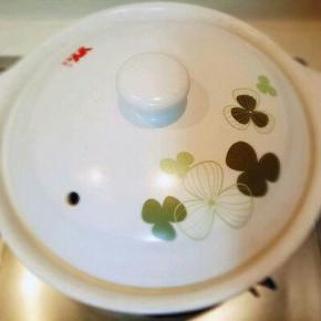 天不热的情况下这样闷着，天热凉了后一定要放冰箱冷藏。