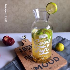 搅拌，再加点冰块，很好喝；