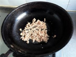 快速翻炒散。