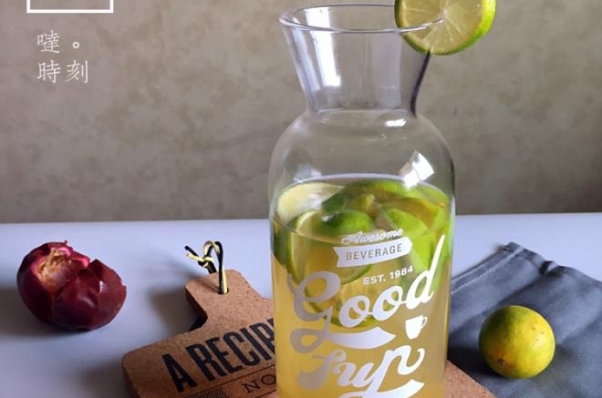 百香果青柠蜂蜜饮