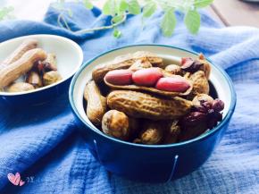 煮好后最好浸泡3小时食用，让它更入味，我是头一天晚上煮好的，放冰箱浸泡了一夜，第二天尝一个，味道没得说哈