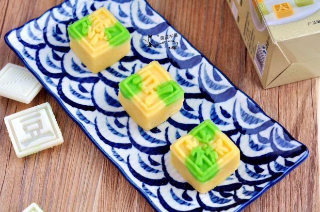双色绿豆糕