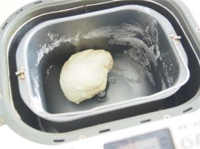 启动揉面程序，揉成光滑面团