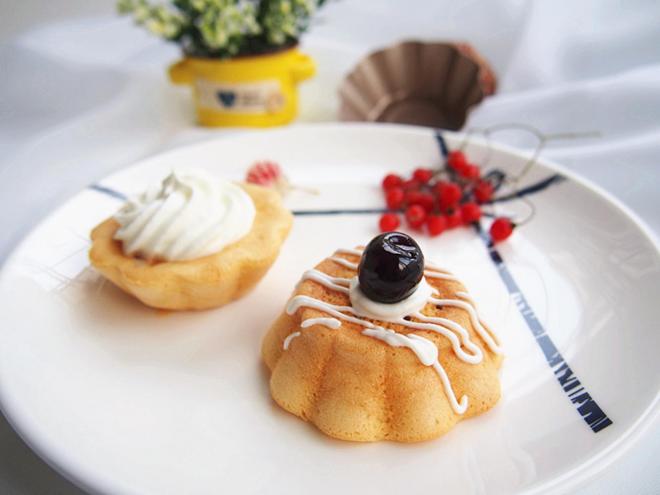 蔓越莓天使杯子蛋糕