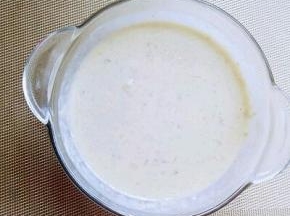 做好的香蕉松饼糊。