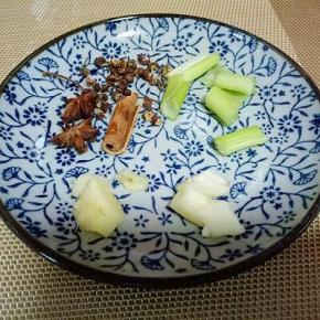 调味料的准备，可以依个人口味选择放调料。