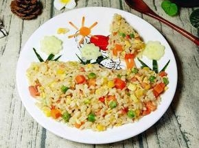 出锅装盘，摆弄造型(可以根据自己的想象做造型。)