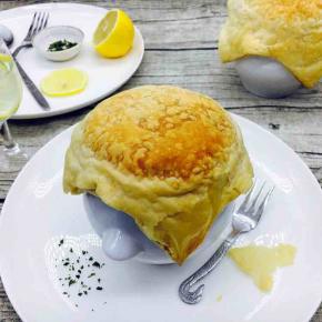 俄式罐焖牛肉完美出炉，出炉时罐很热，请小伙伴们一定戴棉手套。