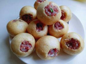 做完的面筋塞肉。