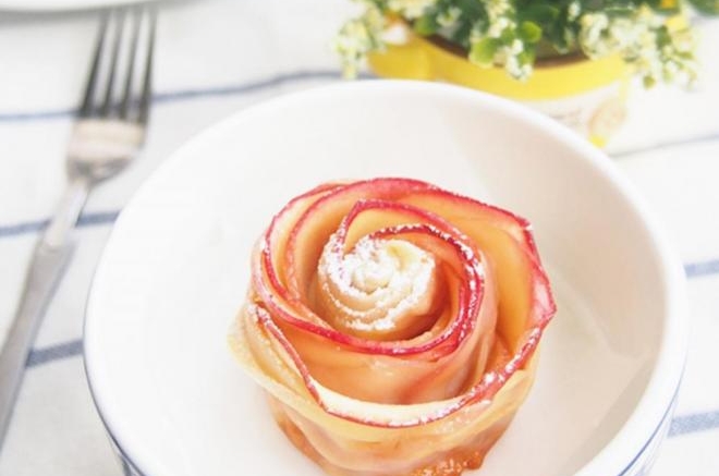 苹果玫瑰卷