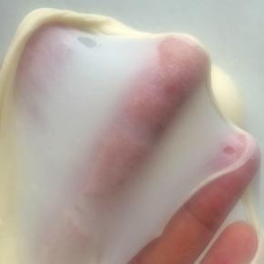 1、用后油法将所有材料揉至完全状态，扩展状态也可以