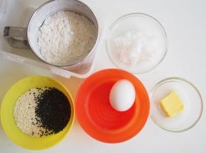 所有的材料称量准备好