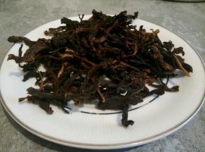 自家晒制的梅干菜，就是香