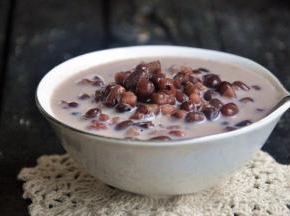 可趁热吃，也可以冰镇后食用。