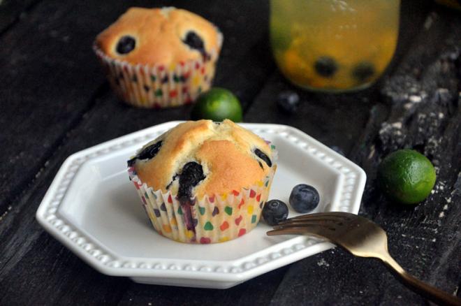 蓝莓爆浆麦芬蛋糕