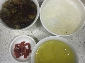泡发好的是这个样子的，全部发胀开来