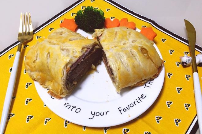 惠灵顿牛排（自制法式酥皮）